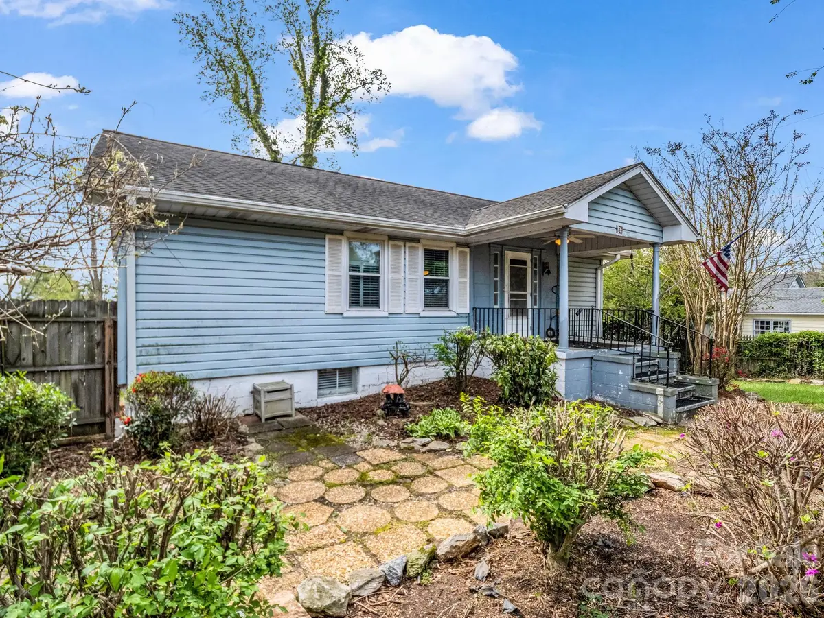 110 Houston Street, Hendersonville, NC 28792 - #1