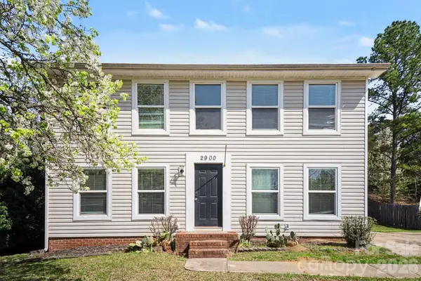 2900 Silkstream Lane, Charlotte, NC 28262