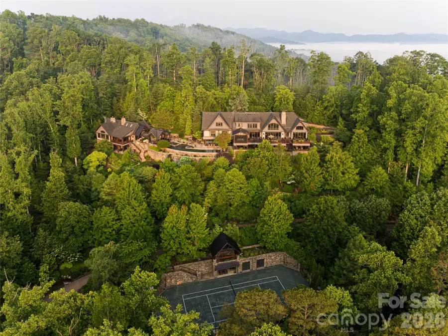 66 N Deerhaven Lane, Asheville, NC 28803 - #2