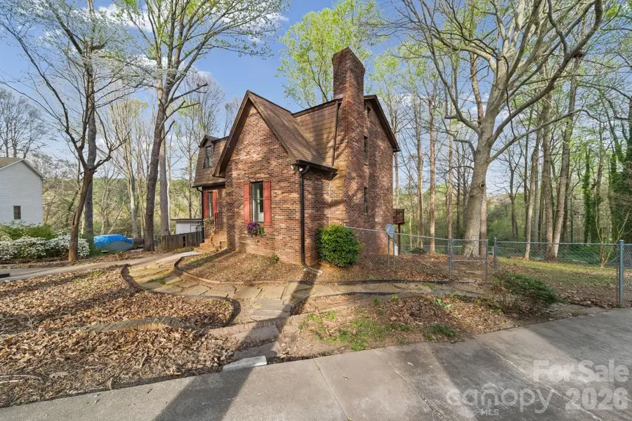 200 Maple Court, Lexington, NC 27295 - #3