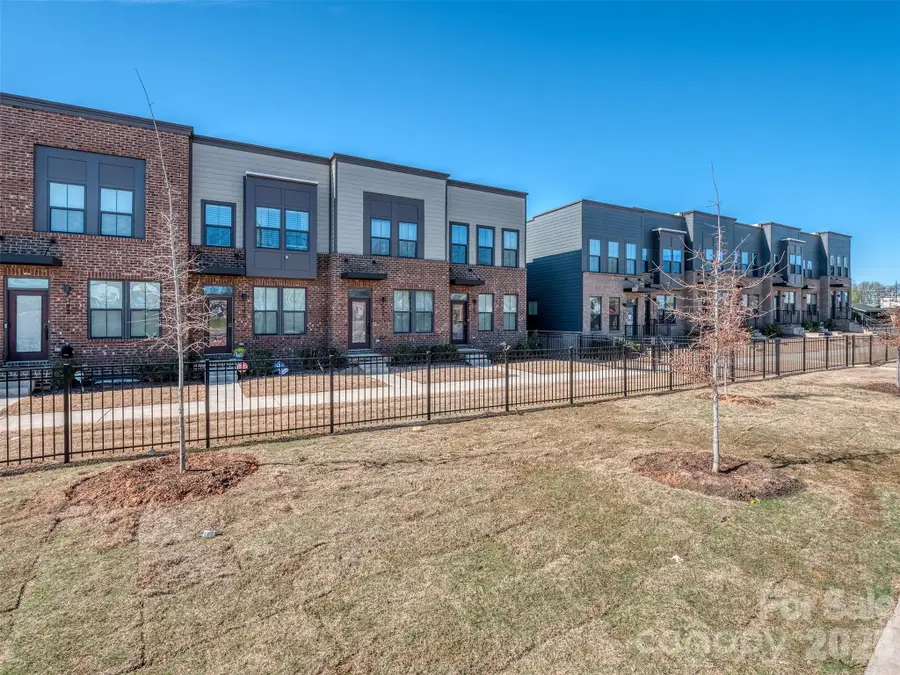 1033 Simcoe Lane, Charlotte, NC 28217 - #3