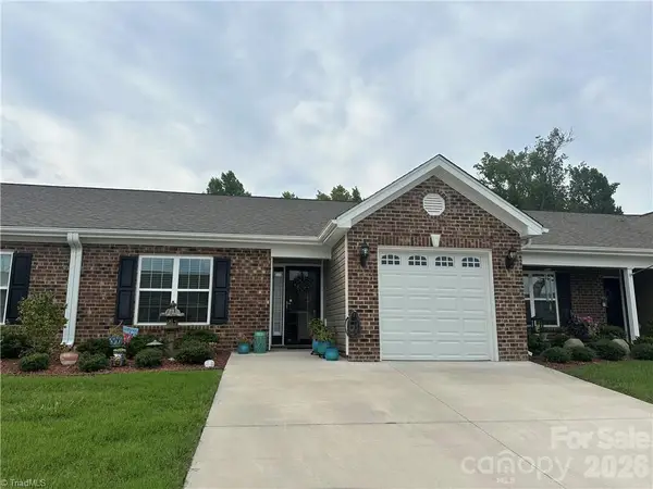 105 Oak Ridge Drive, Archdale, NC 27263