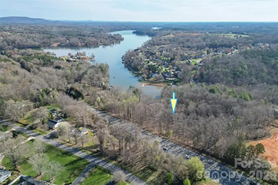 4522 N Center Street, Hickory, NC 28601 - #2