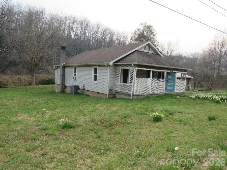 3490 Us 70 Highway E, Marion, NC 28752 - #3