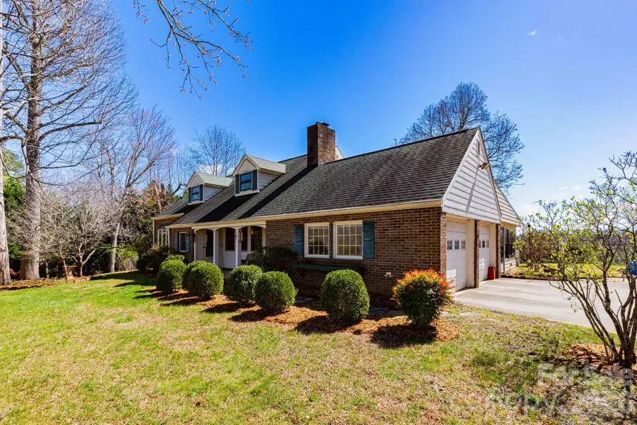 181 Leisure Ridge Drive, Mars Hill, NC 28754 - #2