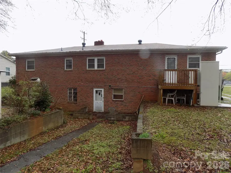 2605 Lowell Road, Gastonia, NC 28054 - #2