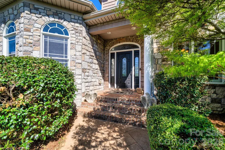 5873 Bakers Point, Hickory, NC 28602 - #3