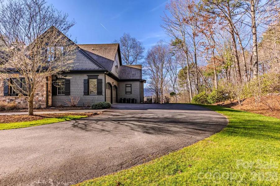 414 Trails End, Bryson City, NC 28713 - #3