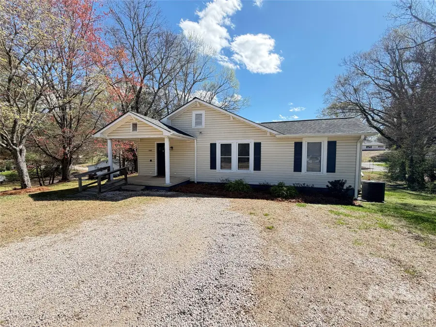 1003 W B Street, Kannapolis, NC 28081 - #2