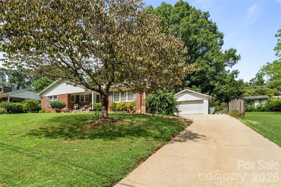 308 Taubrook Place Nw, Lenoir, NC 28645 - #3