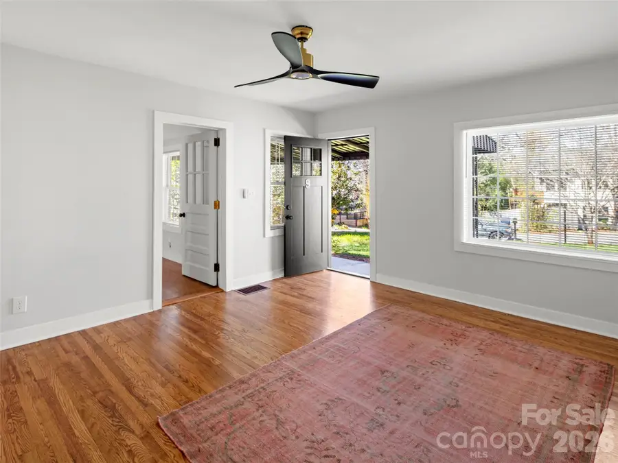 9 S Woodward Avenue, Asheville, NC 28804 - #3