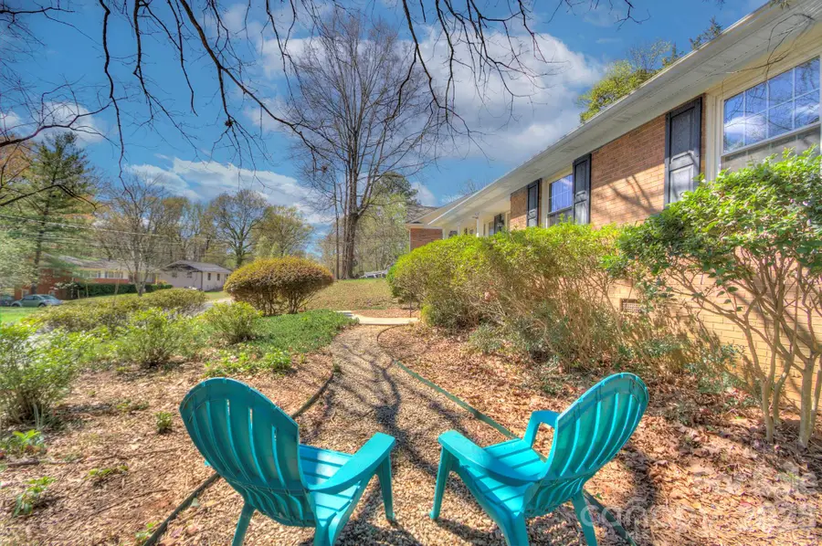 7100 Brynhurst Drive, Charlotte, NC 28210 - #3