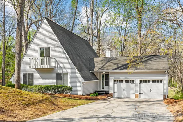 9406 Fairway Ridge Road, Charlotte, NC 28277