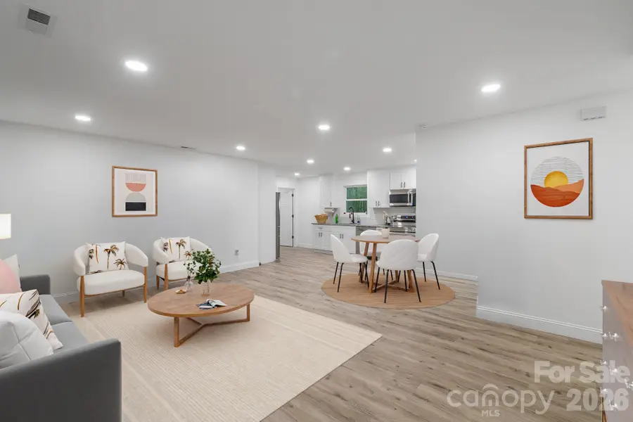 908 Woodside Drive, Kings Mountain, NC 28086 - #3