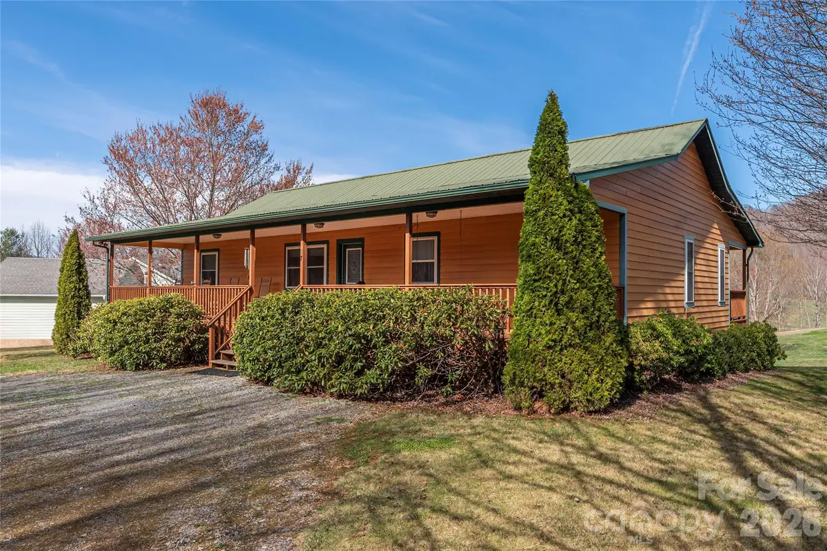 57 Gloria Way, Waynesville, NC 28785 - #1