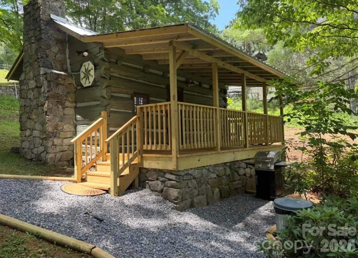 30 Grove Park, Waynesville, NC 28786 - #1