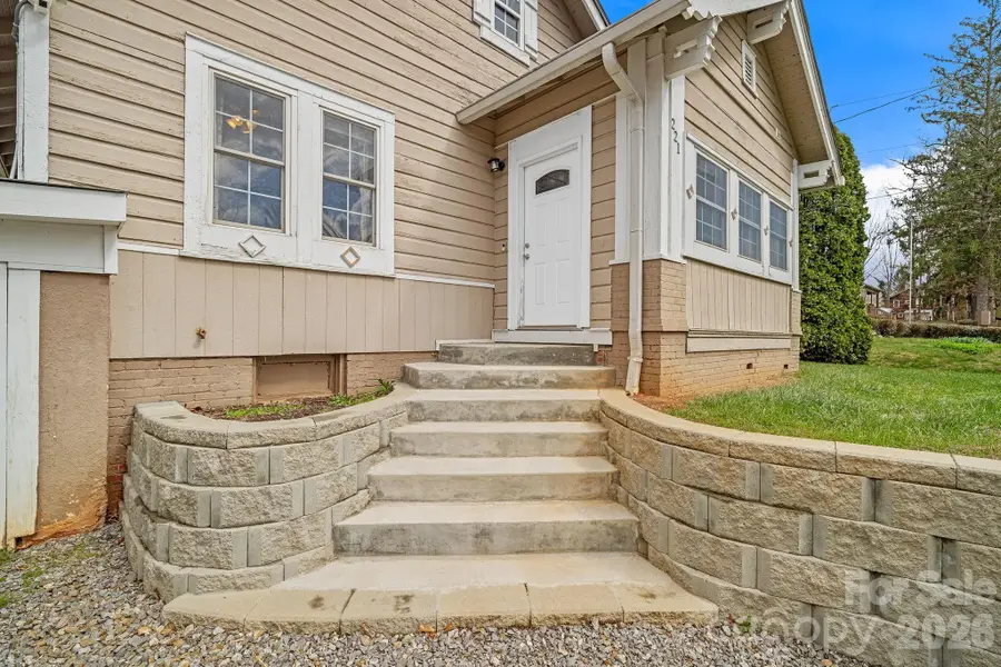 221 Summit Street, Asheville, NC 28803 - #3