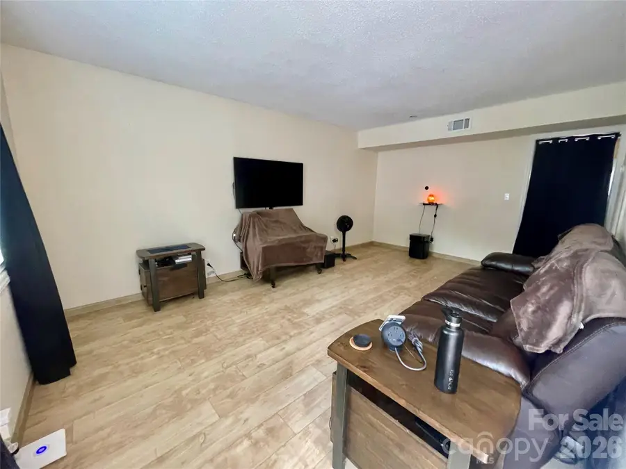 1300 Larchmont Place, Salisbury, NC 28144 - #3