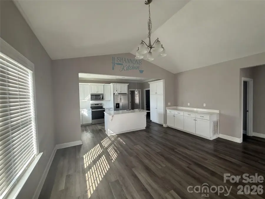 417 E Virginia Avenue, Bessemer City, NC 28016 - #3