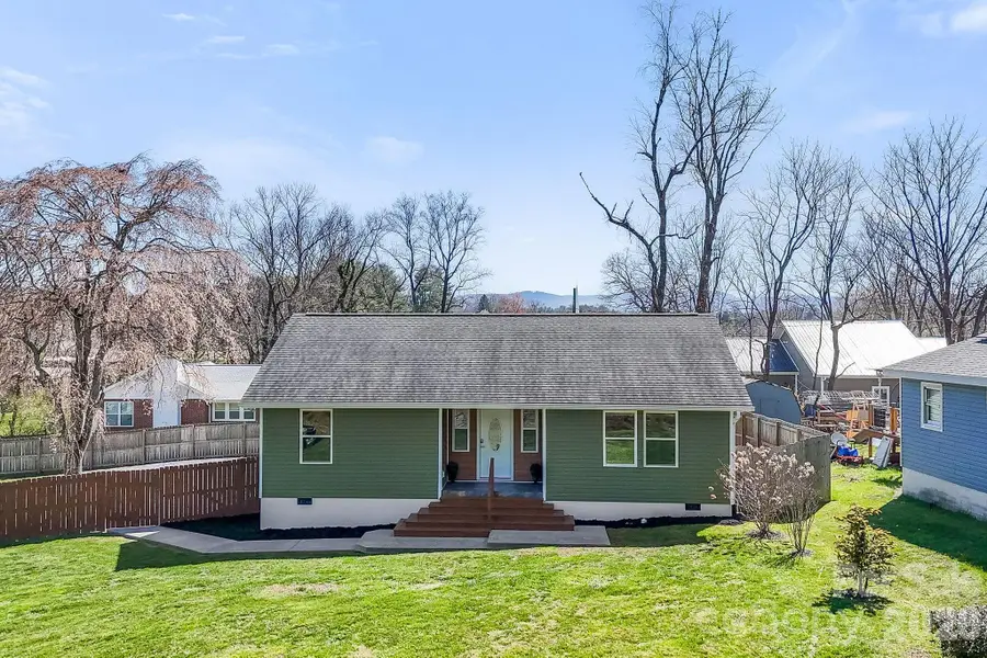 1844 Willow Road, Hendersonville, NC 28739 - #2