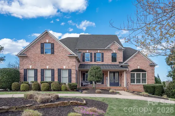 1048 Spyglass Lane, Waxhaw, NC 28173