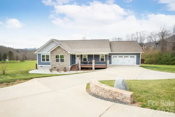 311 Hookers Gap Road, Candler, NC 28715