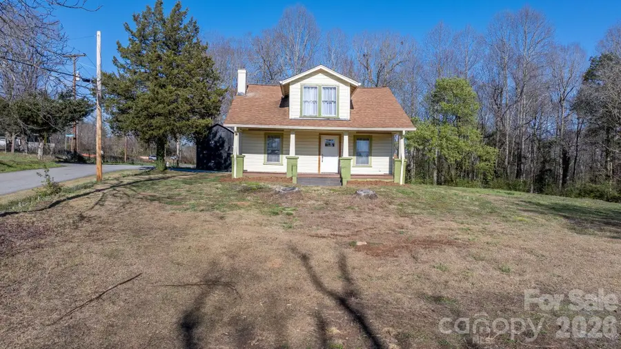 291 Mccrary Place Sw, Lenoir, NC 28645 - #2