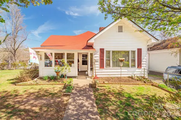 84 Swannanoa Avenue, Asheville, NC 28806