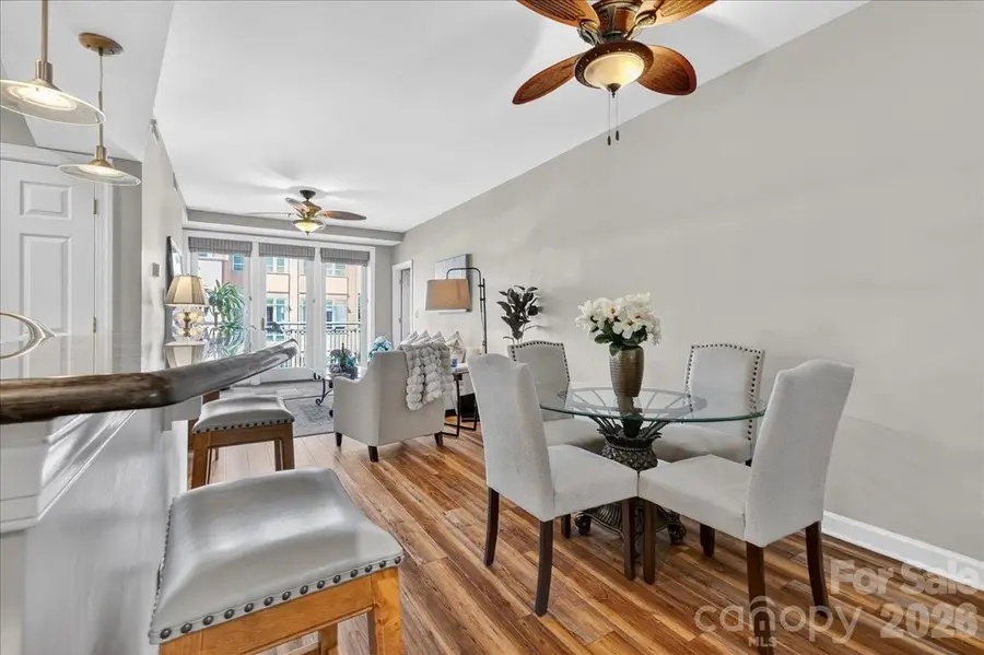 718 W Trade Street #809, Charlotte, NC 28202 - #3