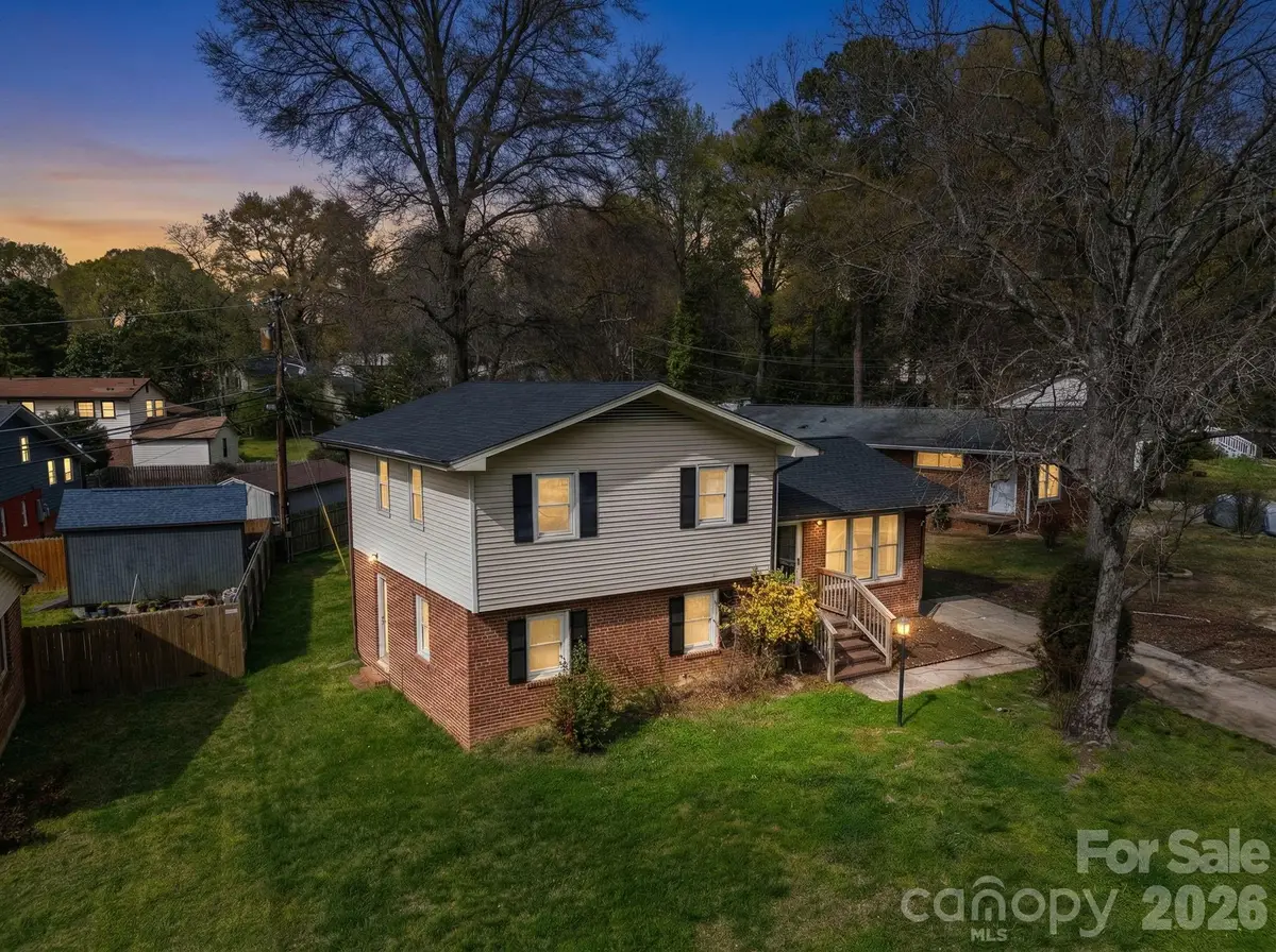 1211 Yuma Street, Charlotte, NC 28213 - #1