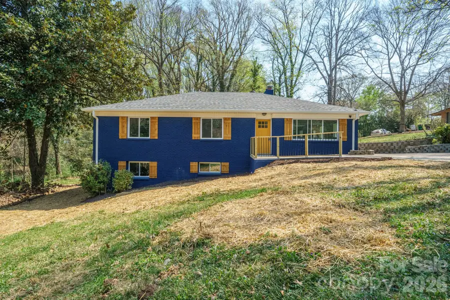 5000 Hoover Drive, Charlotte, NC 28269 - #2
