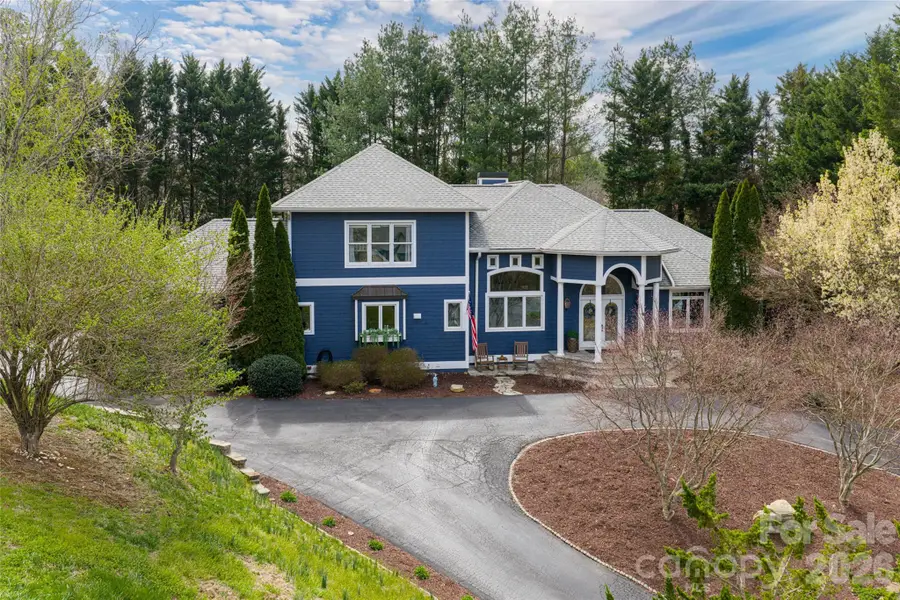 6 Oxford Court, Asheville, NC 28804 - #2