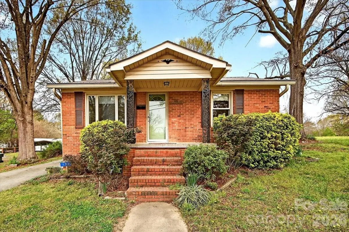 199 Mckinnon Avenue Ne, Concord, NC 28025 - #1