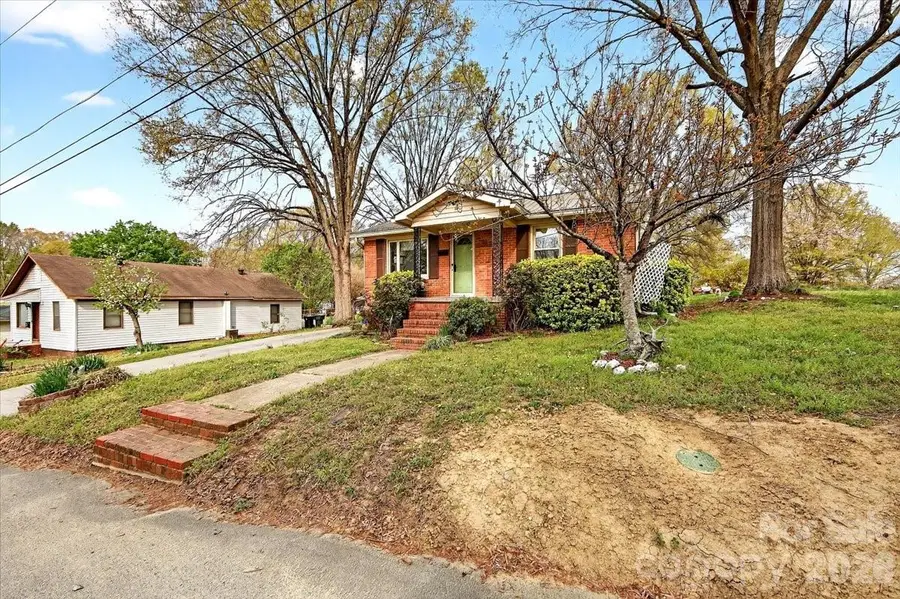 199 Mckinnon Avenue Ne, Concord, NC 28025 - #3