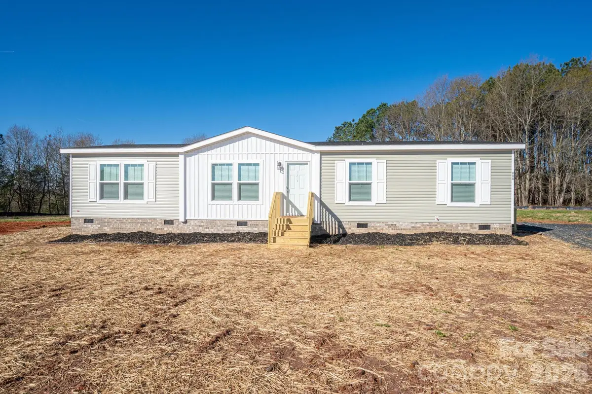 808 W Eagleview Lane, Lawndale, NC 28090 - #1