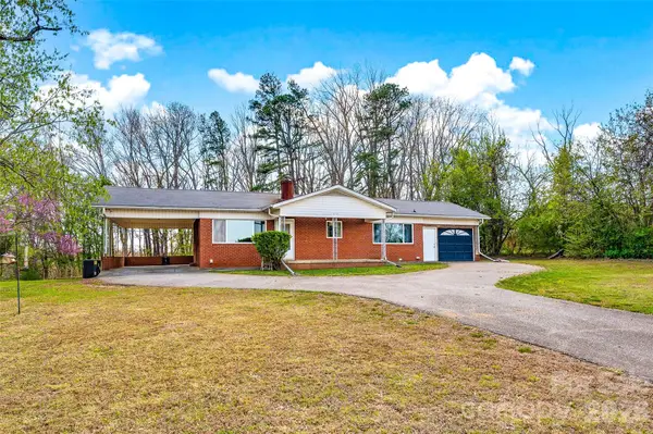 1090 Harris Bridge Road, Stony Point, NC 28678