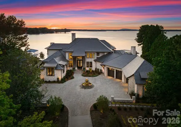 19125 Peninsula Point Drive, Cornelius, NC 28031