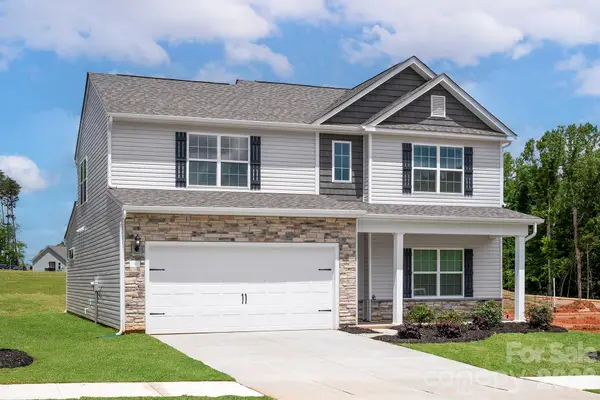 6614 Fairford Drive, Charlotte, NC 28215