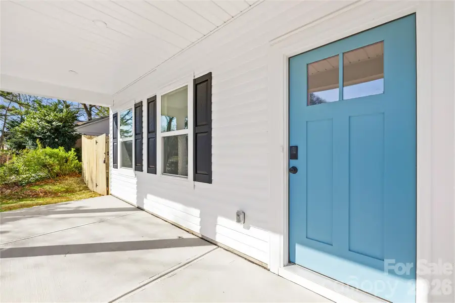 6900 Barrington Drive, Charlotte, NC 28215 - #2