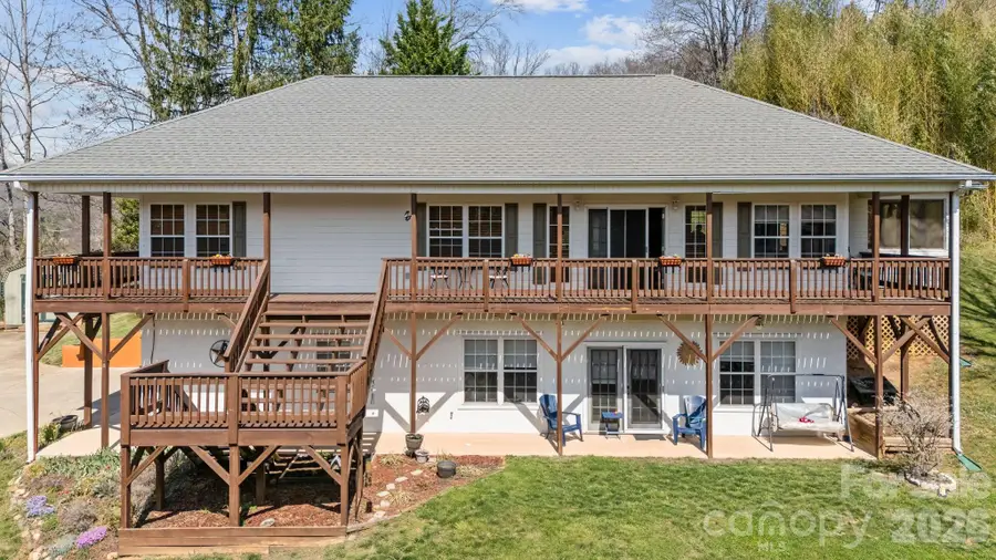 32 Keller Street, Waynesville, NC 28786 - #2