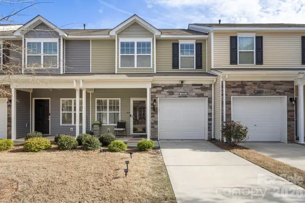 12221 Whiteside Drive, Charlotte, NC 28278