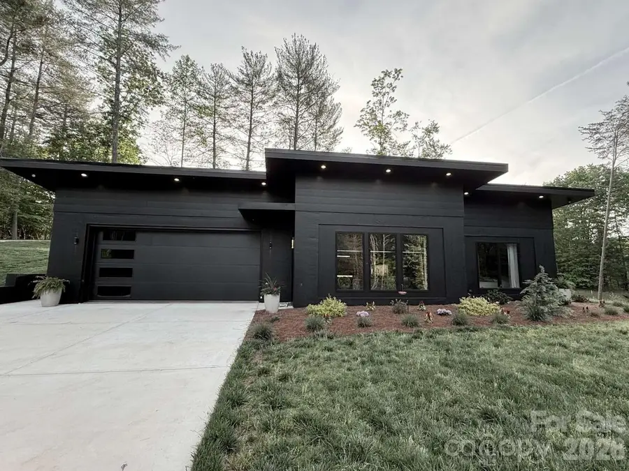 444 Starnes Circle Drive, Taylorsville, NC 28681 - #2