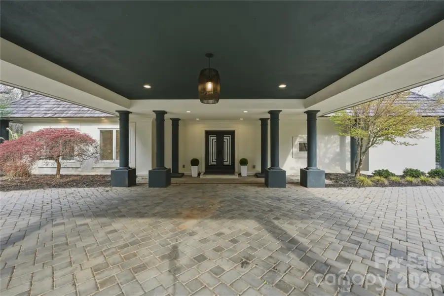 1417 S Wendover Road, Charlotte, NC 28211 - #3