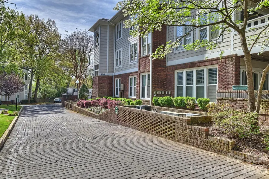 2715 Selwyn Avenue #43, Charlotte, NC 28209 - #2