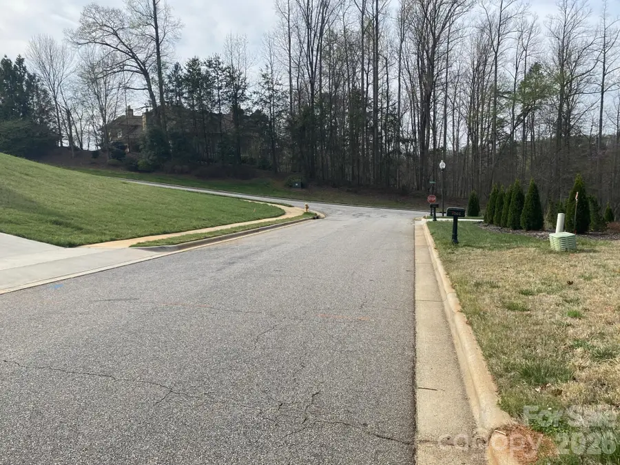 4075 Bob Jones Drive Ne #29, Conover, NC 28613 - #3