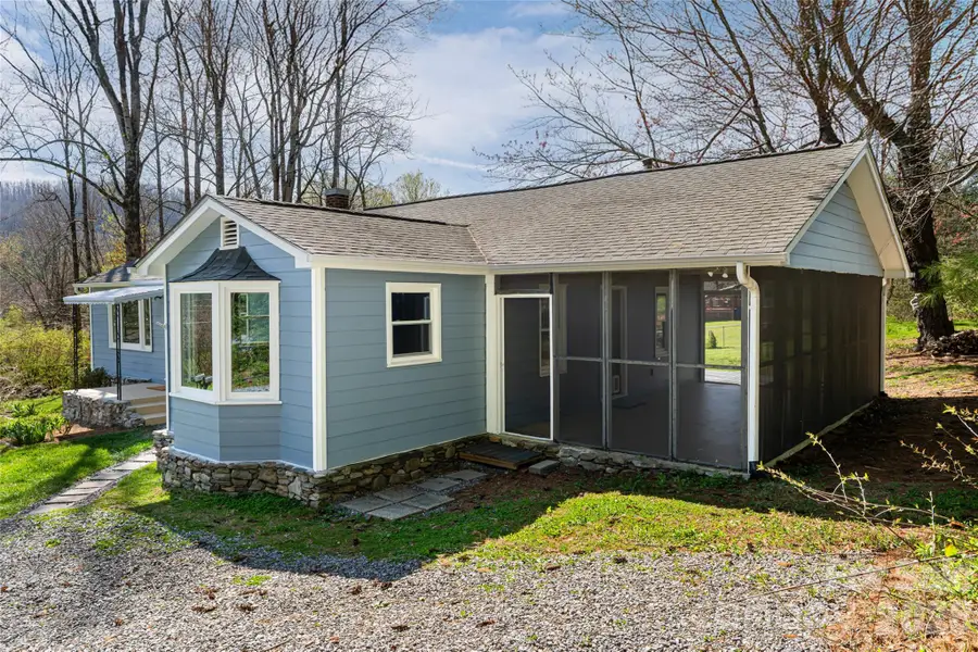 215 Browning Avenue, Hendersonville, NC 28791 - #3