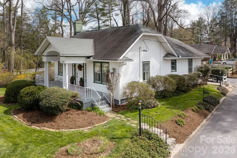 1126 4th Avenue W, Hendersonville, NC 28739 - #2