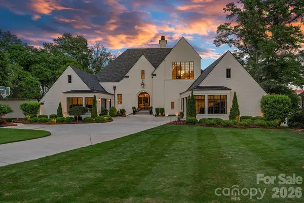 7861 Live Oaks Drive, Denver, NC 28037