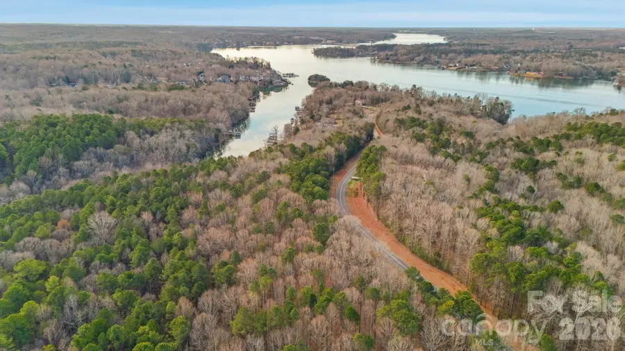 8930 Island Point Road, Charlotte, NC 28278 - #3