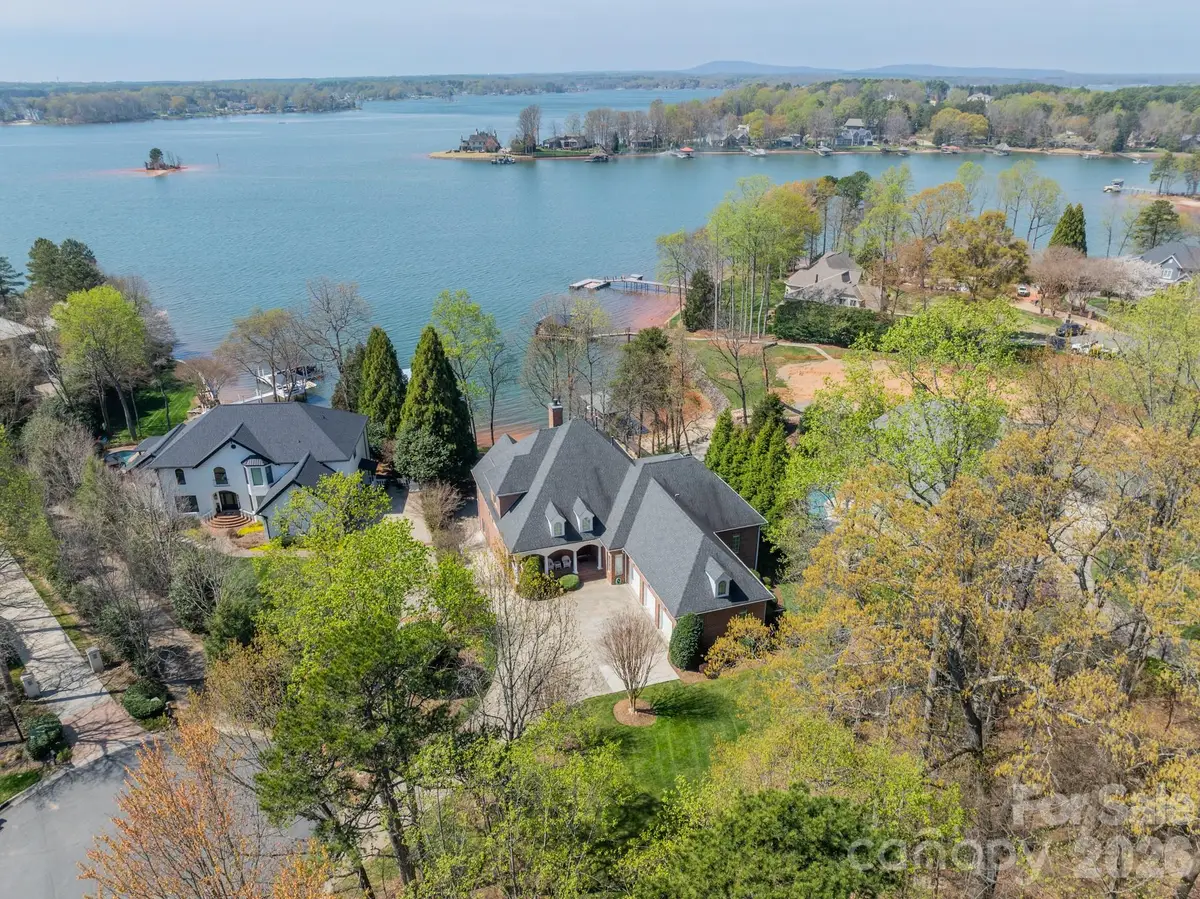 118 Pointe Harbour Lane, Mooresville, NC 28117 - #1